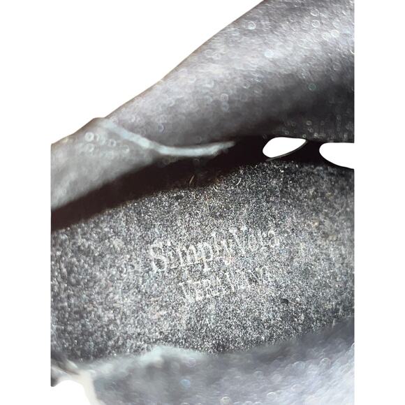 Vera Wang Brown Heeled Leather Boots - back zipper. Sz 8 1/2 - Picture 6 of 9